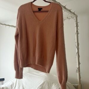 Super cozy pink sweater V-neck